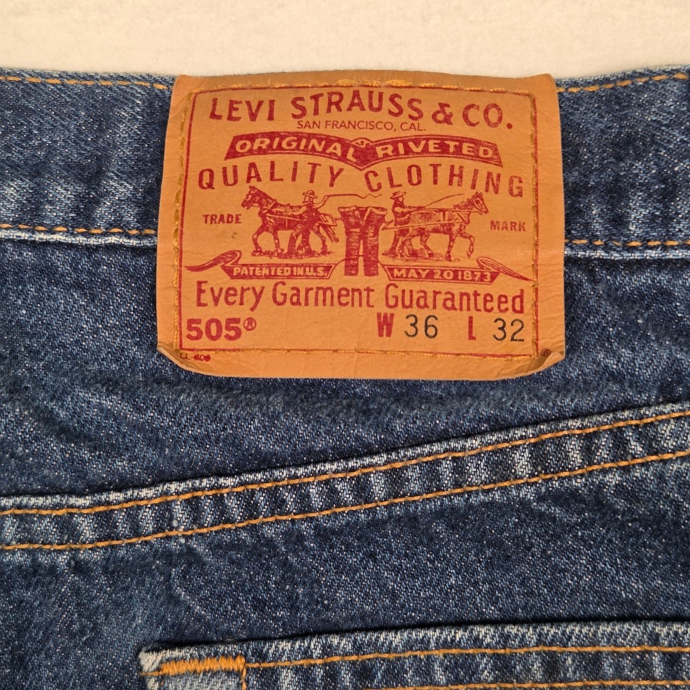 Vtg Y2K Levi's 505 Jeans Mens 36x32 Blue Made in USA Straight Leg Denim 2000 - Picture 4 of 16